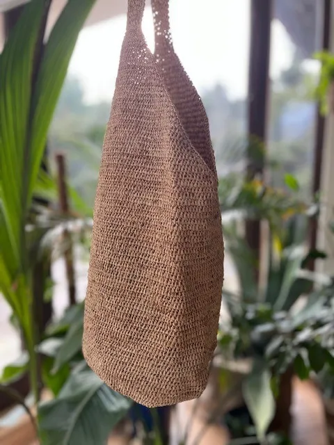 Torebka pleciona z rafii