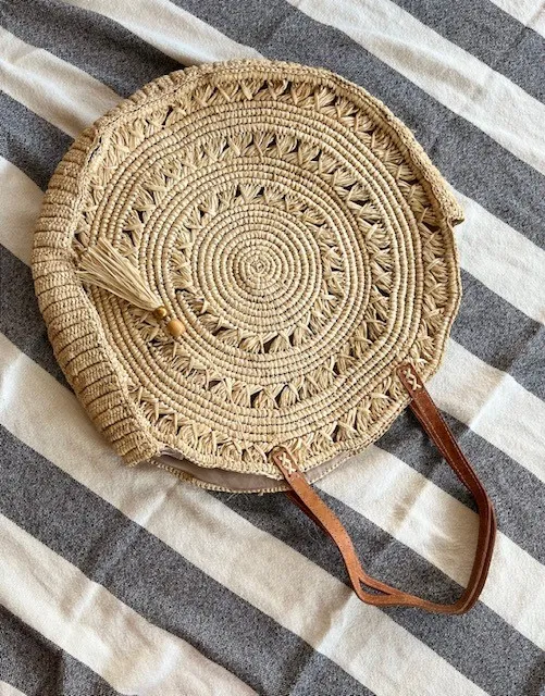 Plecione torby z Madagaskaru