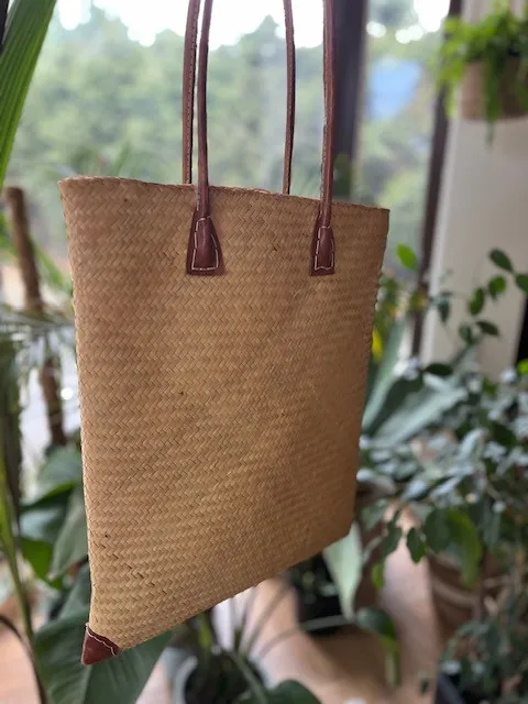 Pleciona torba z rafii