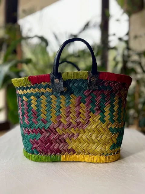 Ręcznie pleciona torba z Madagaskaru