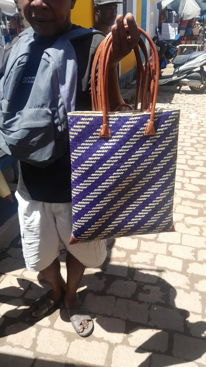 Torebka pleciona z rafii