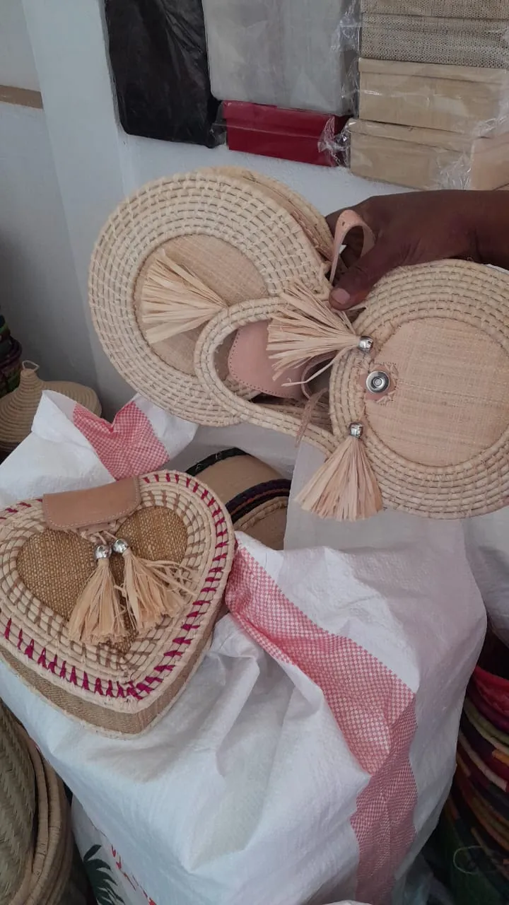 Torebka pleciona z rafii